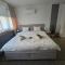 Studio apartman Tara