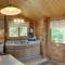 La Conner Camping Resort Cabin 7