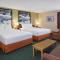 Super 8 by Wyndham Antigo