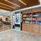 Wingate by Wyndham Geneva at SPIRE Academy