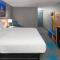 Days Inn by Wyndham Waukegan Days Inn by Wyndham Waukegan