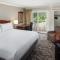 Golden Gables Inn Dazzler Select by Wyndham
