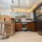 1 Bedroom Lakehouse with AC, Pool, Private Beach and Kids Park