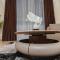 1 Bedroom Lakehouse with AC, Pool, Private Beach and Kids Park