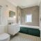 3 Bed in Padstow oc-p00144