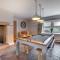 5 Bed in Fryup Dale oc-wa291