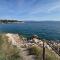 Apartment by the sea- Santa Marina