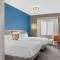 Comfort Inn & Suites El Paso I-10 Airport Area