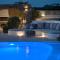 Paraga Scorpios area Villa 2 "7min WALK TO BEACH" by Calypso Sunset Villas