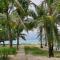 Myamo Beach Lodge