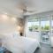 Heart Hotel and Gallery Whitsundays