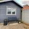 Bijou Abode- bungalow with free private parking Bijou Abode- bungalow with free private parking