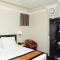 Hotel Bond