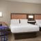 Hampton Inn & Suites - Mansfield