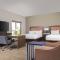 Hampton Inn & Suites - Mansfield