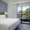 Hilton Boca Raton Suites
