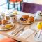B&B HOME Caen Centre Gare