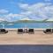 Two Seasons Coron Bayside Hotel