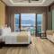 Two Seasons Coron Bayside Hotel