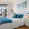 Casa dos Cotas - Amazing Seaside Apartment with Balcony