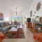 PA936 - Chic Resort Haven - Alice Lodging