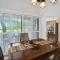 PA936 - Chic Resort Haven - Alice Lodging