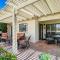 PA936 - Chic Resort Haven - Alice Lodging