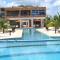 Citnos Luxury Accommodation