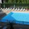 Appartement Golf et Nivelle avec piscine et parking - 西布勒