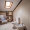 Beachfront Penthouse with Panoramic Ocean-View Terrace VIP Baia