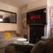 Springfield Place - 3 Bed Cent Reading - Long term savings - Free Parking