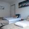 Springfield Place - 3 Bed Cent Reading - Long term savings - Free Parking