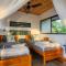 Southern Drake Lodge