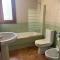 Costa Esuri 3 Bedroom House, Pool Access, Private Parking, Garden BBQ