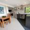 Cosy Raglan Studio - Walk to Beach and Village - Roberts St - Studio Downstairs