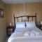 Isabels B & B