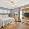 106 Olive Way