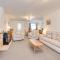 3 Bed in Torquay oc-h28551