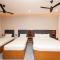 THE CONTINENTAL INN & SUITES