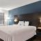 Econo Lodge Inn & Suites Laredo - Nuevo Laredo