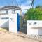 The Weaver Relaxed Coastal Living in Arniston