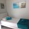 Ceelees Place