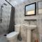 WHITE FLAT ALMADIES