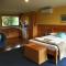 Foto: Clifton Beach Lodge 20/83