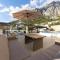 NAVIS Sea View Apartment with pool