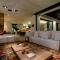 Restio River House