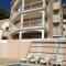 Mimice Bay Apartments