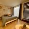 Casa Cloutiers #1, #2 & #3 - Jolis Studios - Emplacement Idéal Hyper Centre Brive