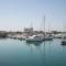 Studio Charmant à 2 Pas de la Plage avec Terrasse et Parking - FR-1-387-124