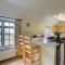 2 Bed in Padstow oc-p00002